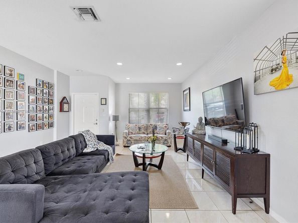 1431 SE 18th Terrace, Homestead FL 33035