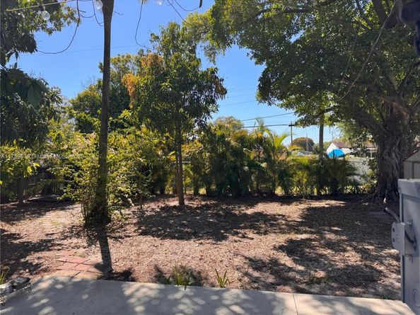 740 Superior St, Opa-Locka FL 33054