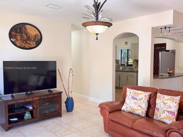 740 Superior St, Opa-Locka FL 33054