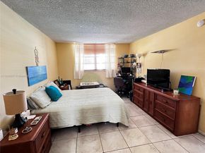 14175 SW 87th St C208, Miami FL 33183