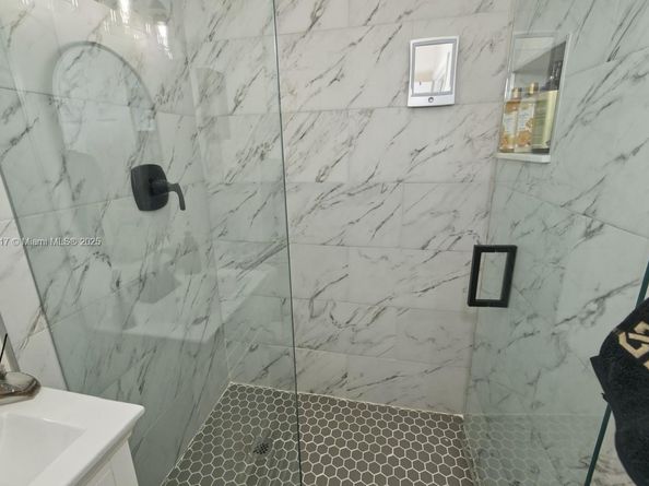 795 NE 146 St, North Miami FL 33161