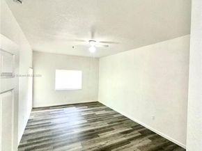 2901 Riverside Dr 304, Coral Springs FL 33065