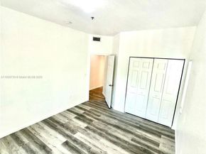 2901 Riverside Dr 304, Coral Springs FL 33065