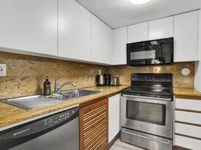 834 Ocean Dr 306, Miami Beach FL 33139