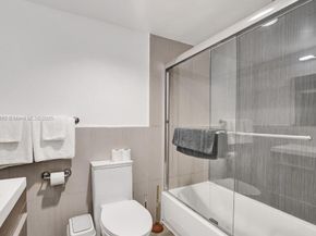 834 Ocean Dr 306, Miami Beach FL 33139