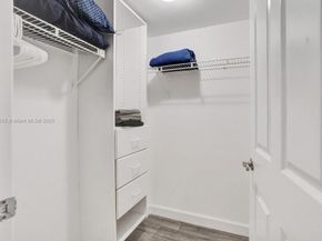 834 Ocean Dr 306, Miami Beach FL 33139