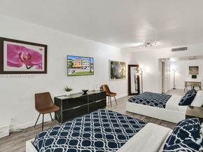 834 Ocean Dr 306, Miami Beach FL 33139