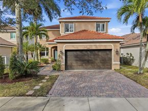 1844 Aspen Ln, Weston FL 33327