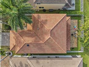 1844 Aspen Ln, Weston FL 33327