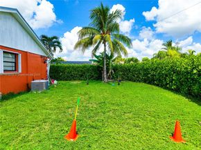 235 SW 16th Ter, Homestead FL 33030