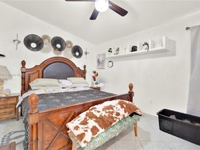 5566 NW 102nd Pl, Doral FL 33178