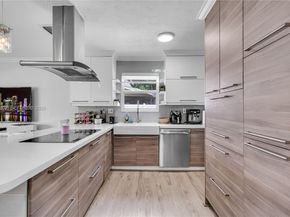 2051 Arcadia Dr, Miramar FL 33023