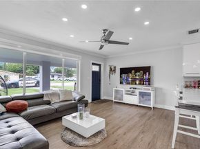 2051 Arcadia Dr, Miramar FL 33023