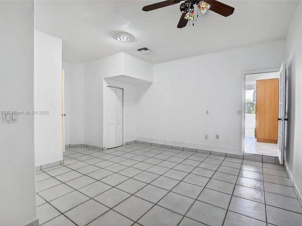 3306 SW 171st Ter, Miramar FL 33027