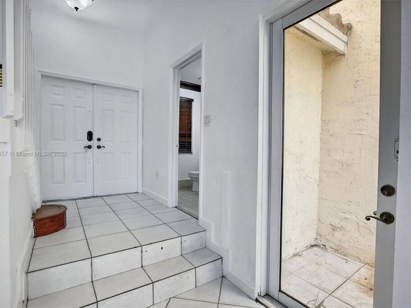 3306 SW 171st Ter, Miramar FL 33027