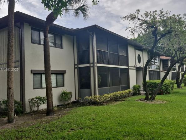 9459 W Mcnab Rd 215, Tamarac FL 33321
