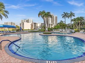 3530 Mystic Pointe Dr 411, Aventura FL 33180