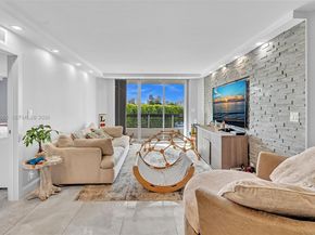 3530 Mystic Pointe Dr 411, Aventura FL 33180