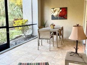 4000 Crystal Lake Dr 112, Deerfield Beach FL 33064