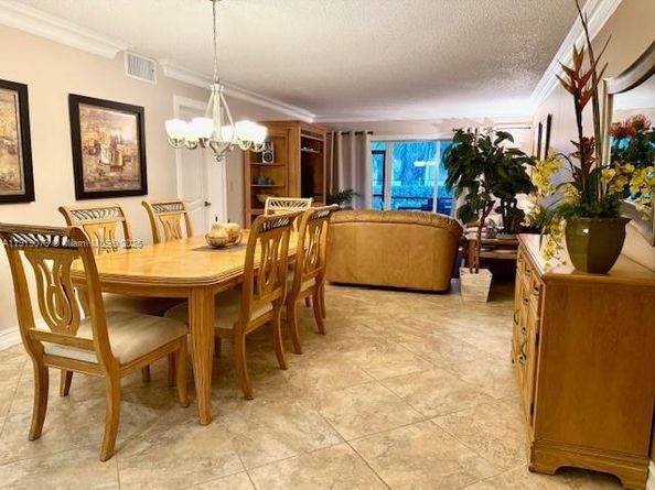 4000 Crystal Lake Dr 112, Deerfield Beach FL 33064