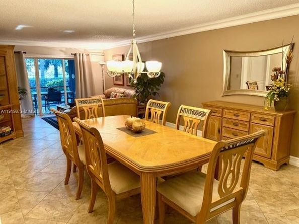 4000 Crystal Lake Dr 112, Deerfield Beach FL 33064