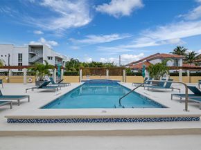 227 Michigan Ave 405, Miami Beach FL 33139