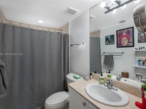 227 Michigan Ave 405, Miami Beach FL 33139