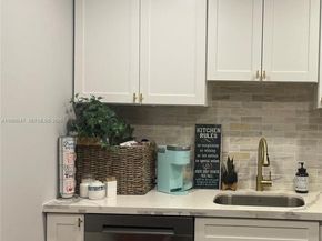 1401 SW 134th Way 305C, Pembroke Pines FL 33027