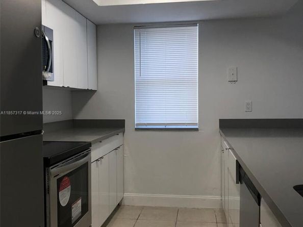 16220 NW 2nd Ave 410, Miami FL 33169