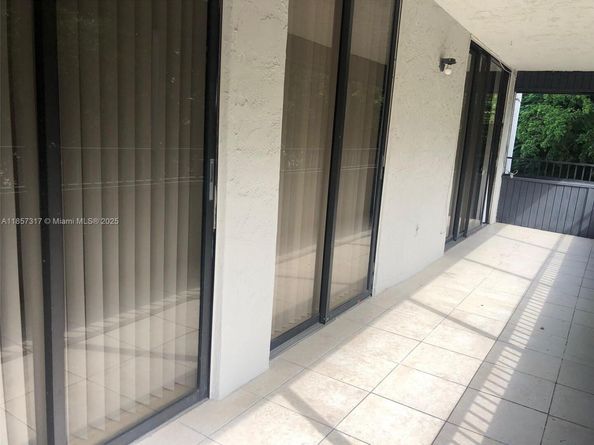16220 NW 2nd Ave 410, Miami FL 33169