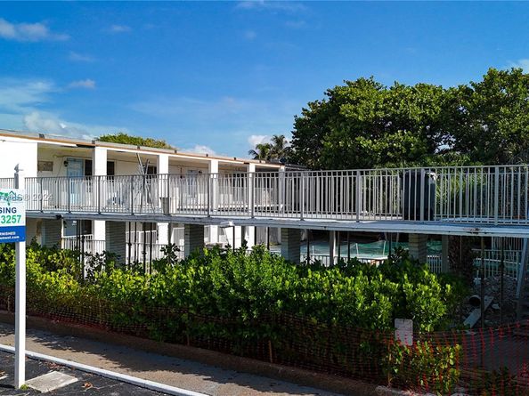 115 Inlet Way, Palm Beach Shores FL 33404