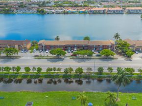 5689 W 28th Ave 5689, Hialeah FL 33016
