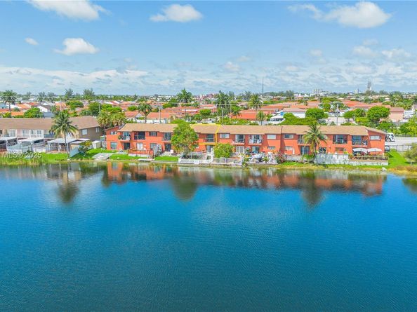 5689 W 28th Ave 5689, Hialeah FL 33016