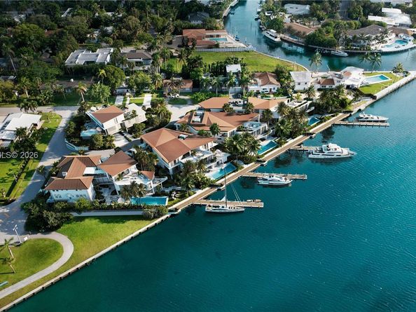 7101 NE 10th Ave, Miami FL 33138