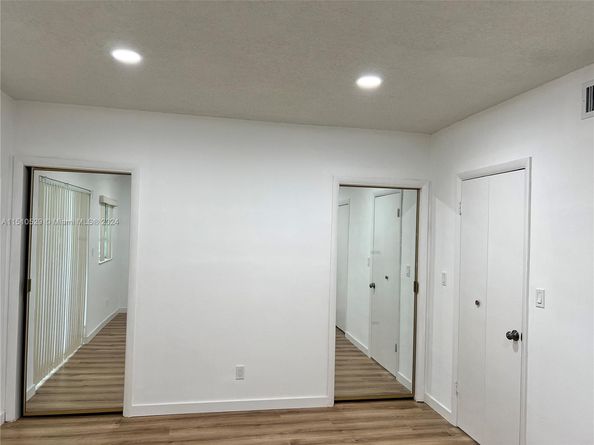 55 NW 204th St 20, Miami Gardens FL 33169