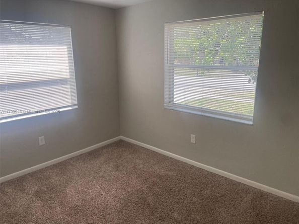 6437 Custer St, Hollywood FL 33024