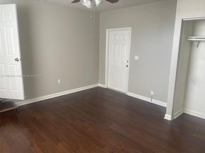 6437 Custer St, Hollywood FL 33024