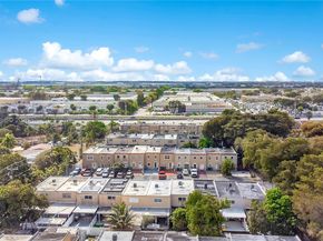 5433 NW 169th St, Miami Gardens FL 33055