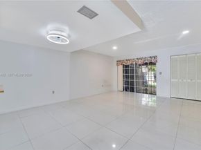 5433 NW 169th St, Miami Gardens FL 33055