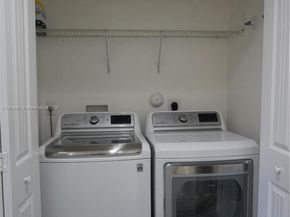 21416 NW 13th Pl, Miami Gardens FL 33169