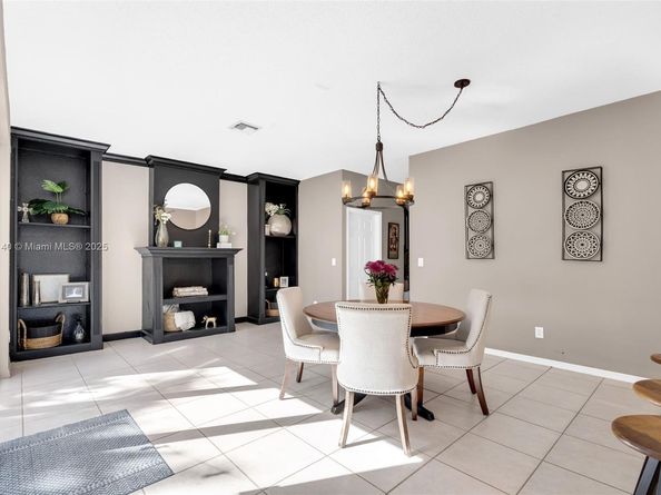 845 NW 132nd Ave, Pembroke Pines FL 33028