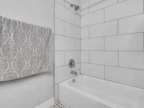 845 NW 132nd Ave, Pembroke Pines FL 33028
