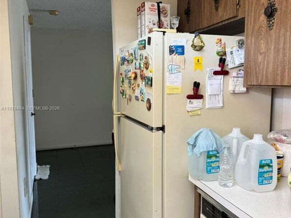 9180 SE Fontainebleau Blvd 302, Miami FL 33172