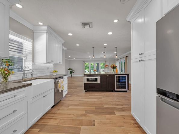 14701 SW 84th Ct, Palmetto Bay FL 33158