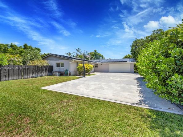 14701 SW 84th Ct, Palmetto Bay FL 33158