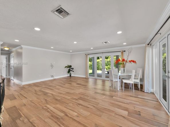14701 SW 84th Ct, Palmetto Bay FL 33158