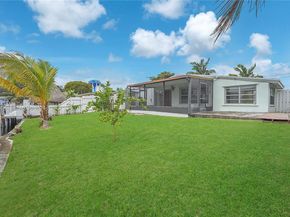 2718 Sherman St, Hollywood FL 33020