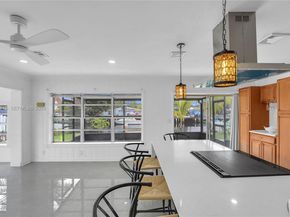 2718 Sherman St, Hollywood FL 33020