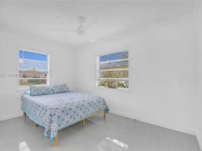 2718 Sherman St, Hollywood FL 33020