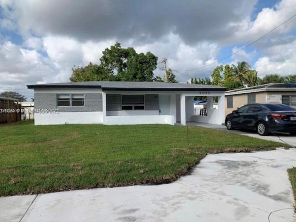 3020 SW 64th Ave, Miramar FL 33023